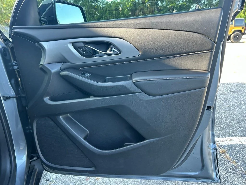 Used 2019 Gray Chevrolet LS image 24