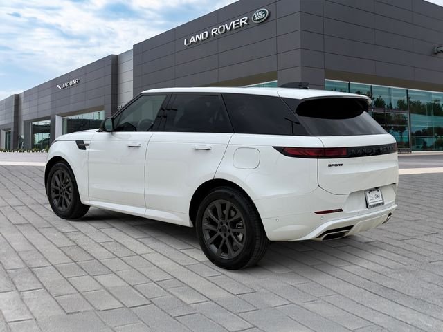 Certified Used 2026 White Land Rover Dynamic SE image 3