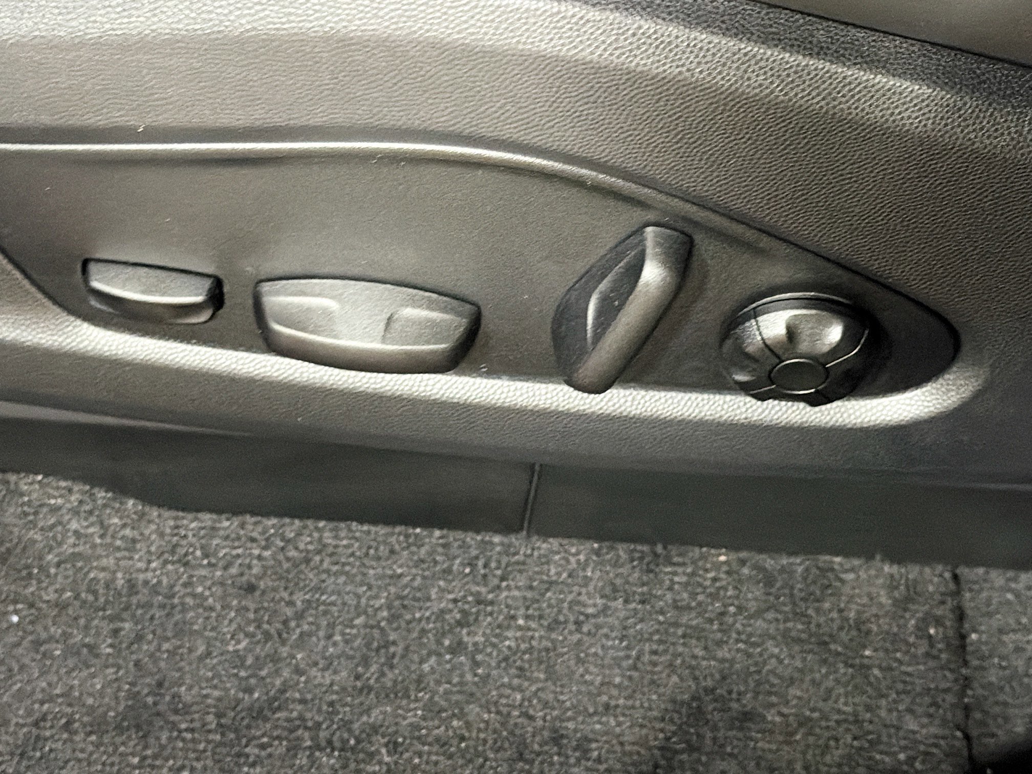 New 2025 Slate Grey Neo Porsche Electric Turbo image 25