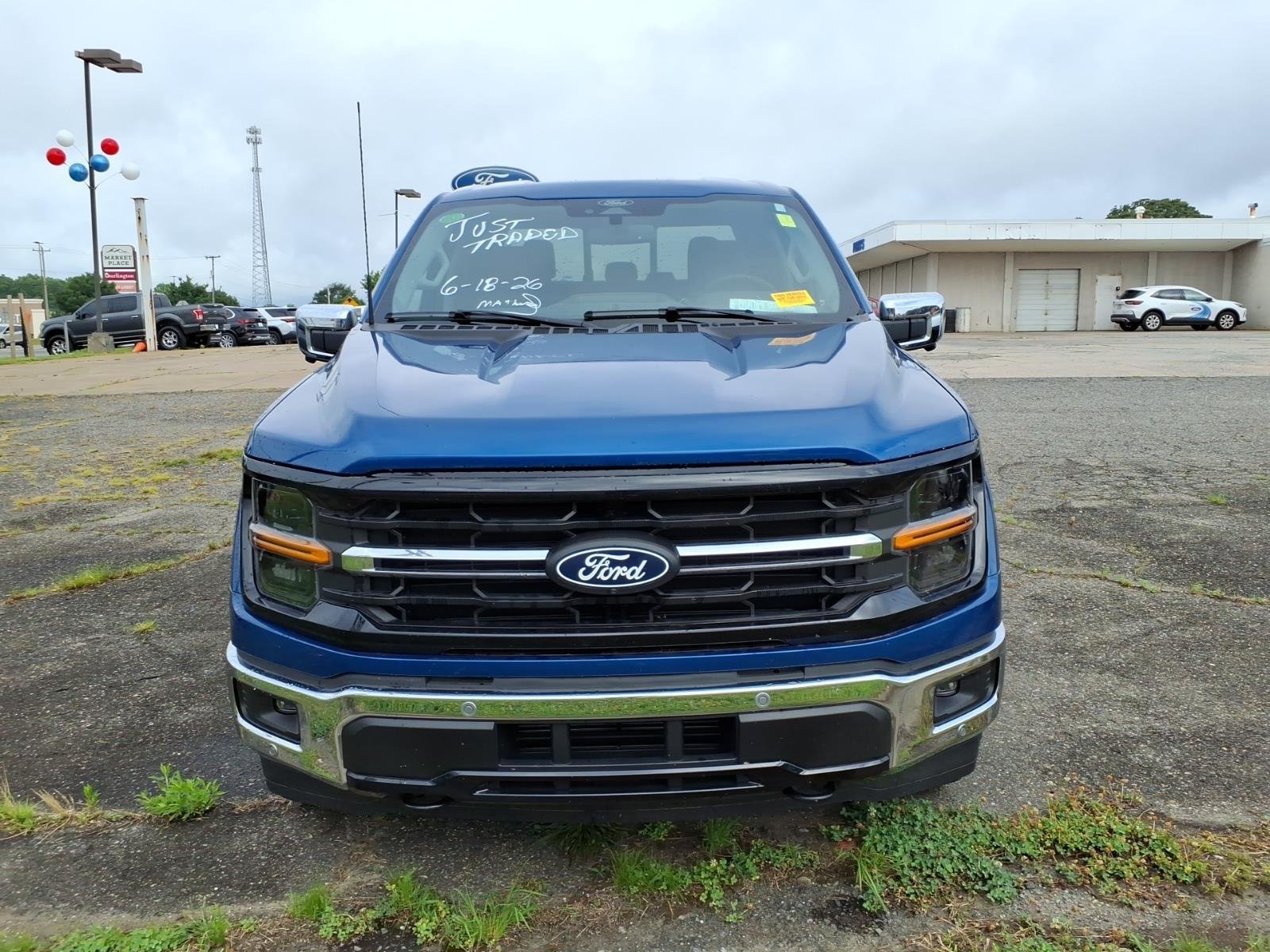 Used 2024 Atlas Blue Metallic Ford XLT image 2