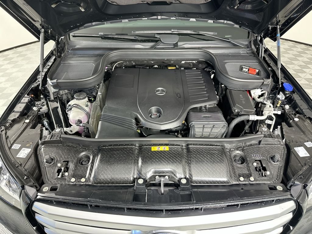 New 2026 Black Mercedes-Benz GLS 450 image 33