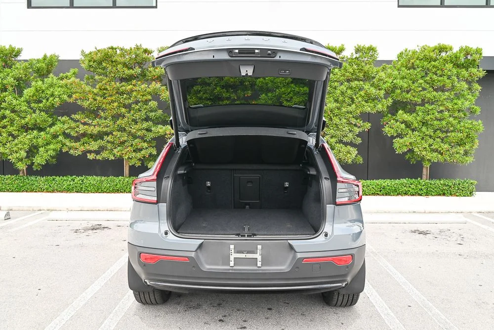 Used 2023 Gray Volvo Ultimate image 9