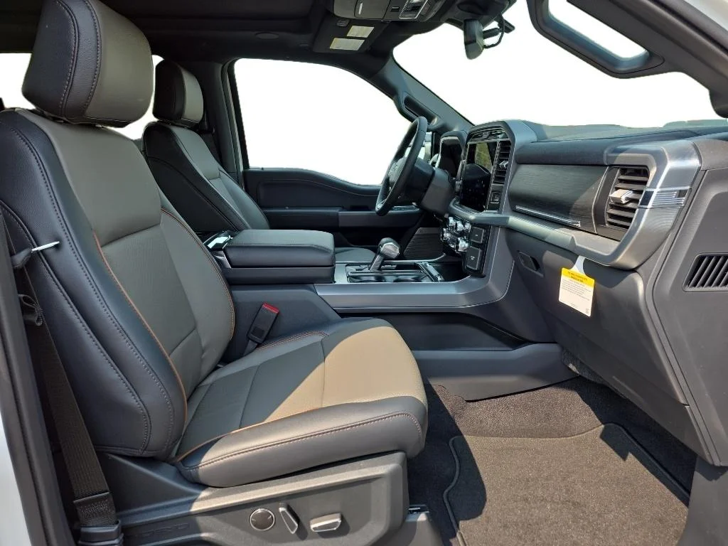 New 2026 Star White Metallic Tri-Coat Ford Lariat® image 5