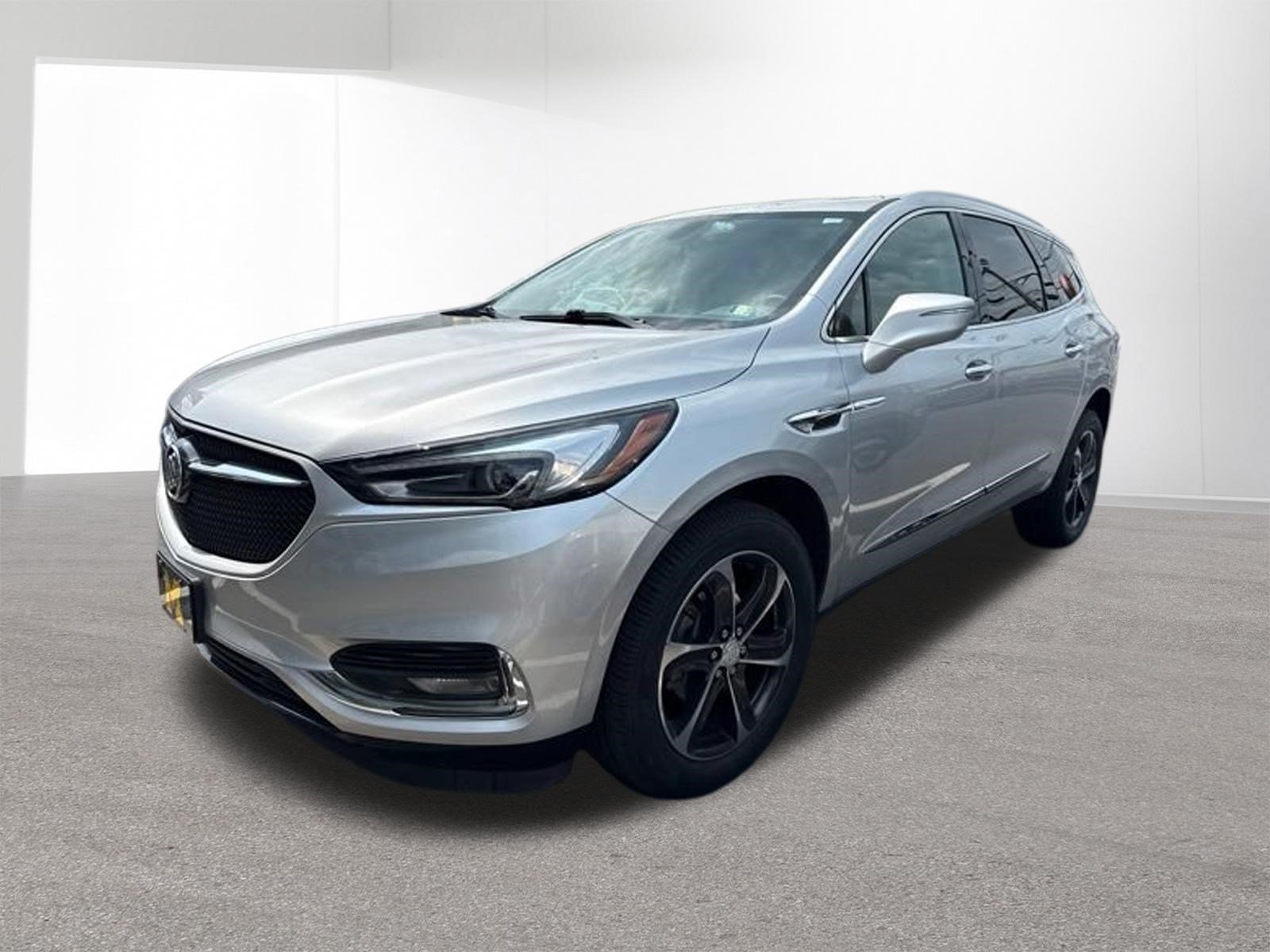 Used 2020 Quicksilver Metallic Buick Essence image 3