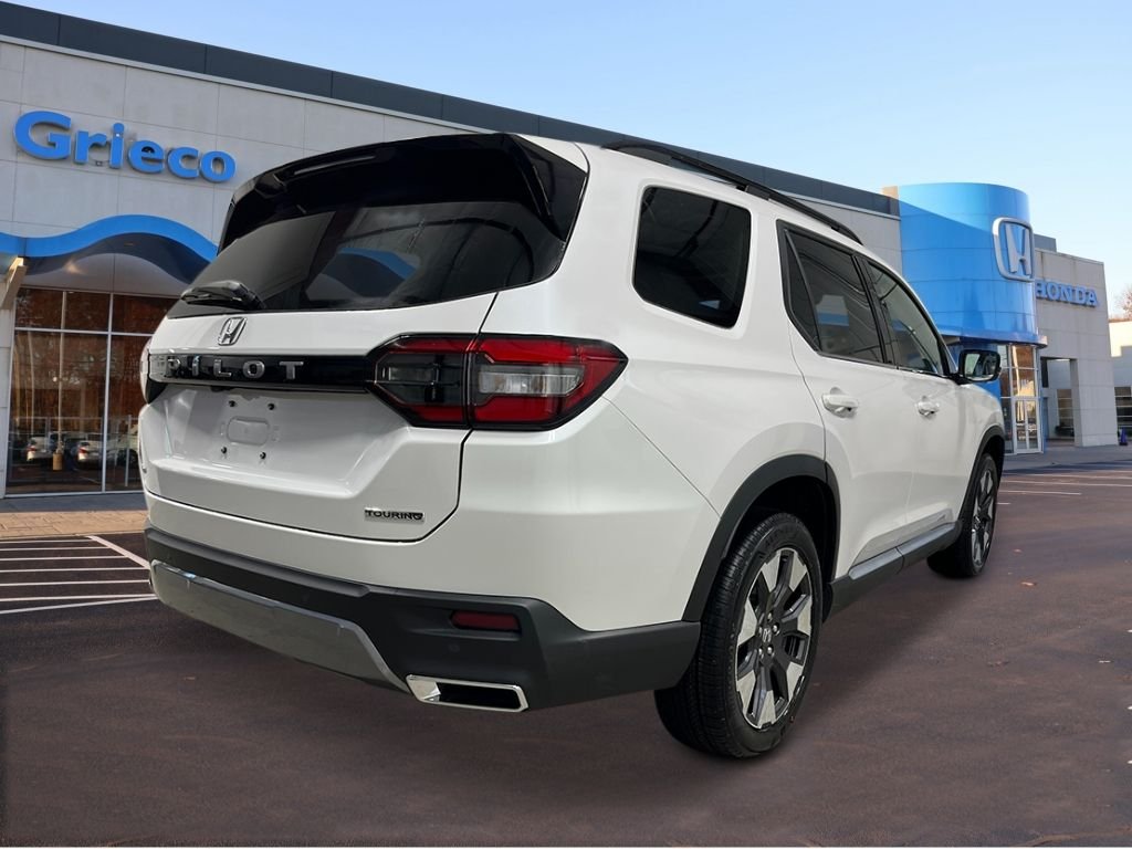 New 2026 Platinum White Pearl Honda Touring image 5