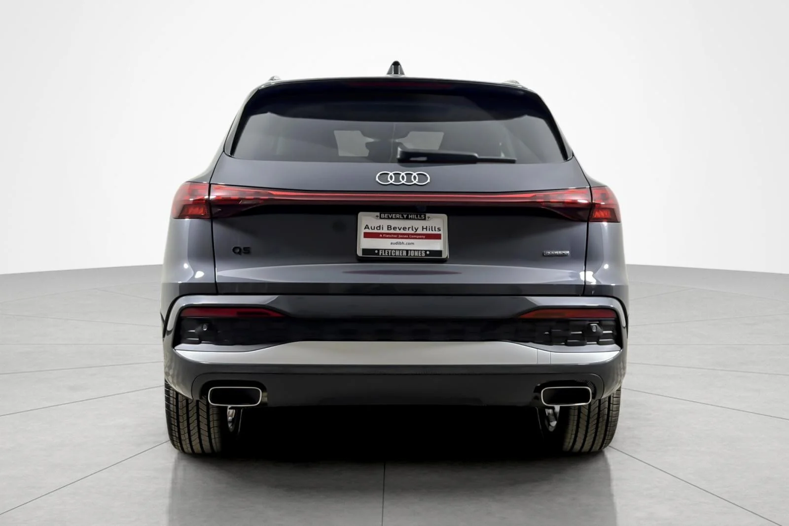 Used 2025 Tambora Gray Metallic Audi Premium Plus 2.0 TFSI quattro image 4