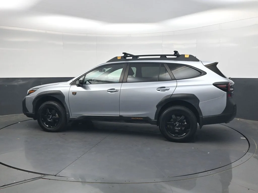 Used 2022 Silver Subaru Wilderness image 12