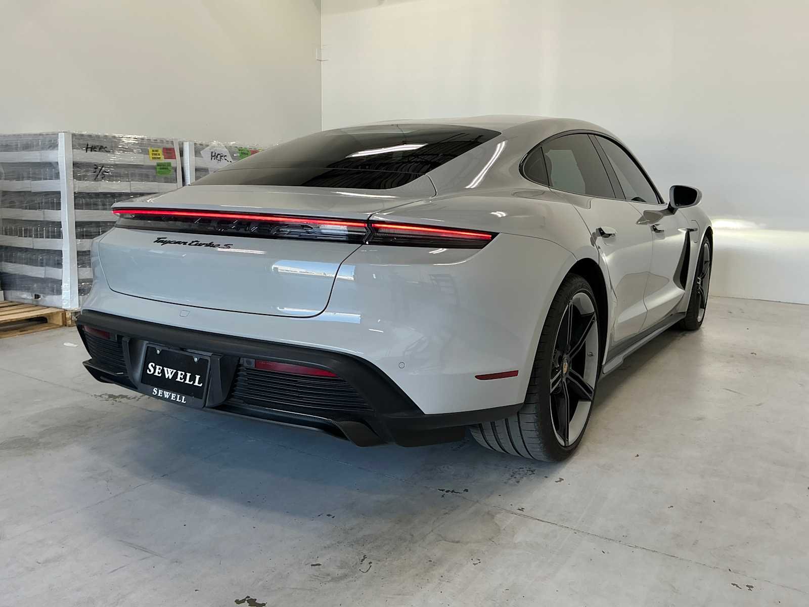 Used 2021 Chalk Porsche Turbo S image 4