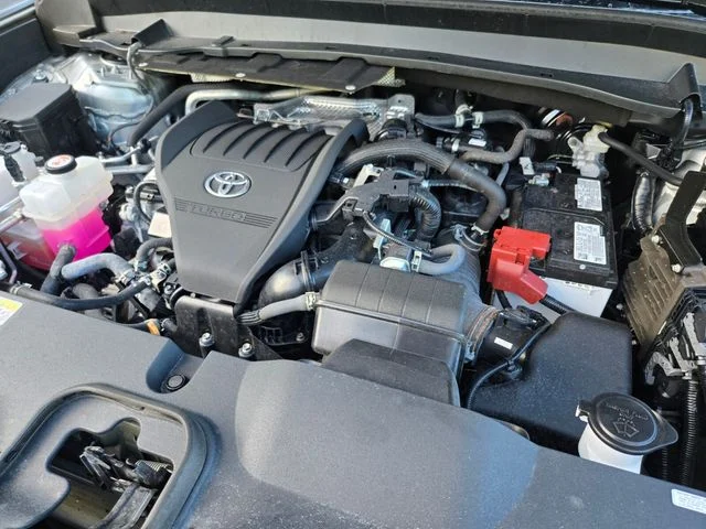 Used 2025 Silver Toyota XLE image 22