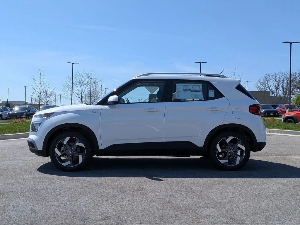 New 2026 White Hyundai SEL image 4