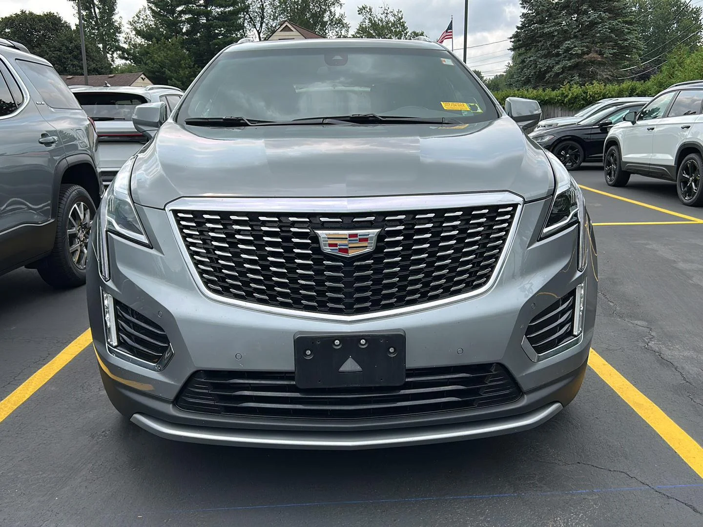 Used 2023 Argent Silver Metallic Cadillac AWD Premium Luxury image 2