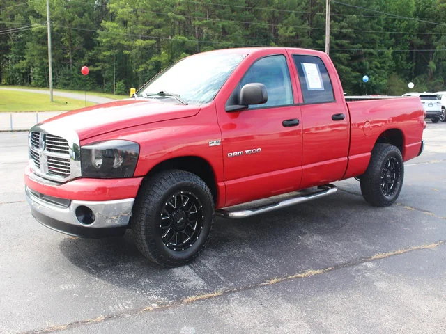 2007 Dodge Ram 1500 2WD Crew Cab 140.5 in SLT