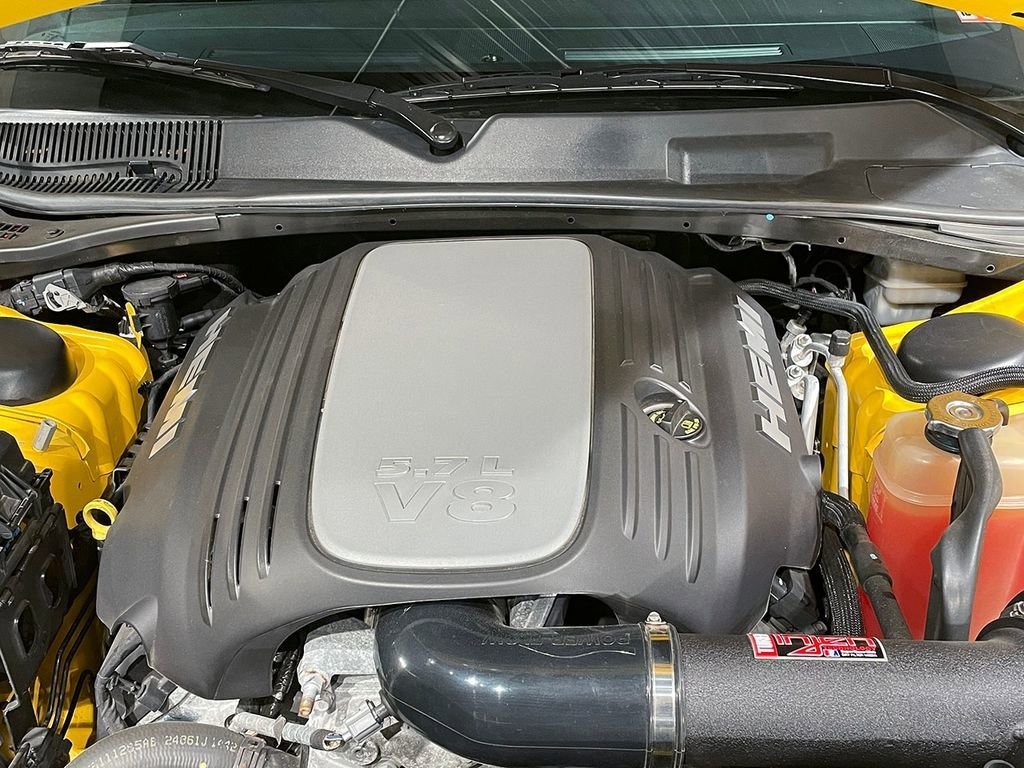2012 Dodge Challenger R/T - Photo 16