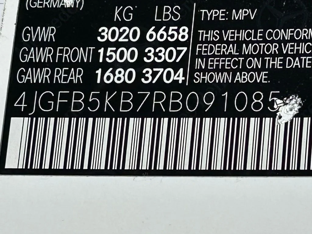 Certified Used 2024 Polar White Mercedes-Benz GLE 450 image 56