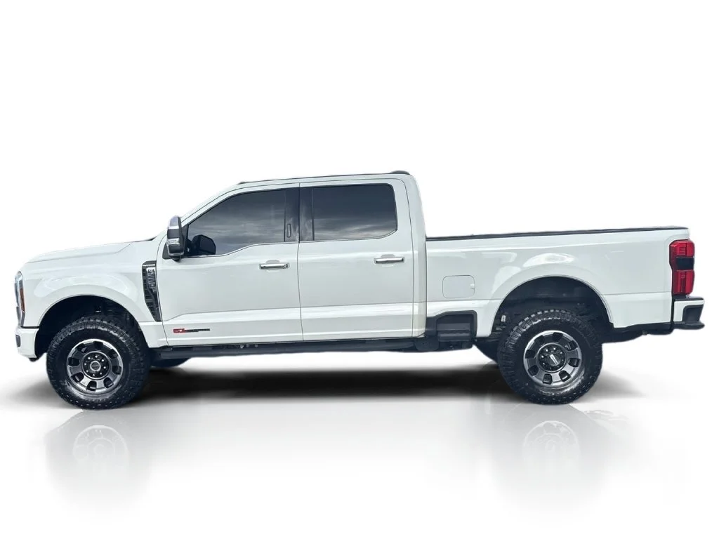 Used 2024 Star White Metall Ford XL image 8