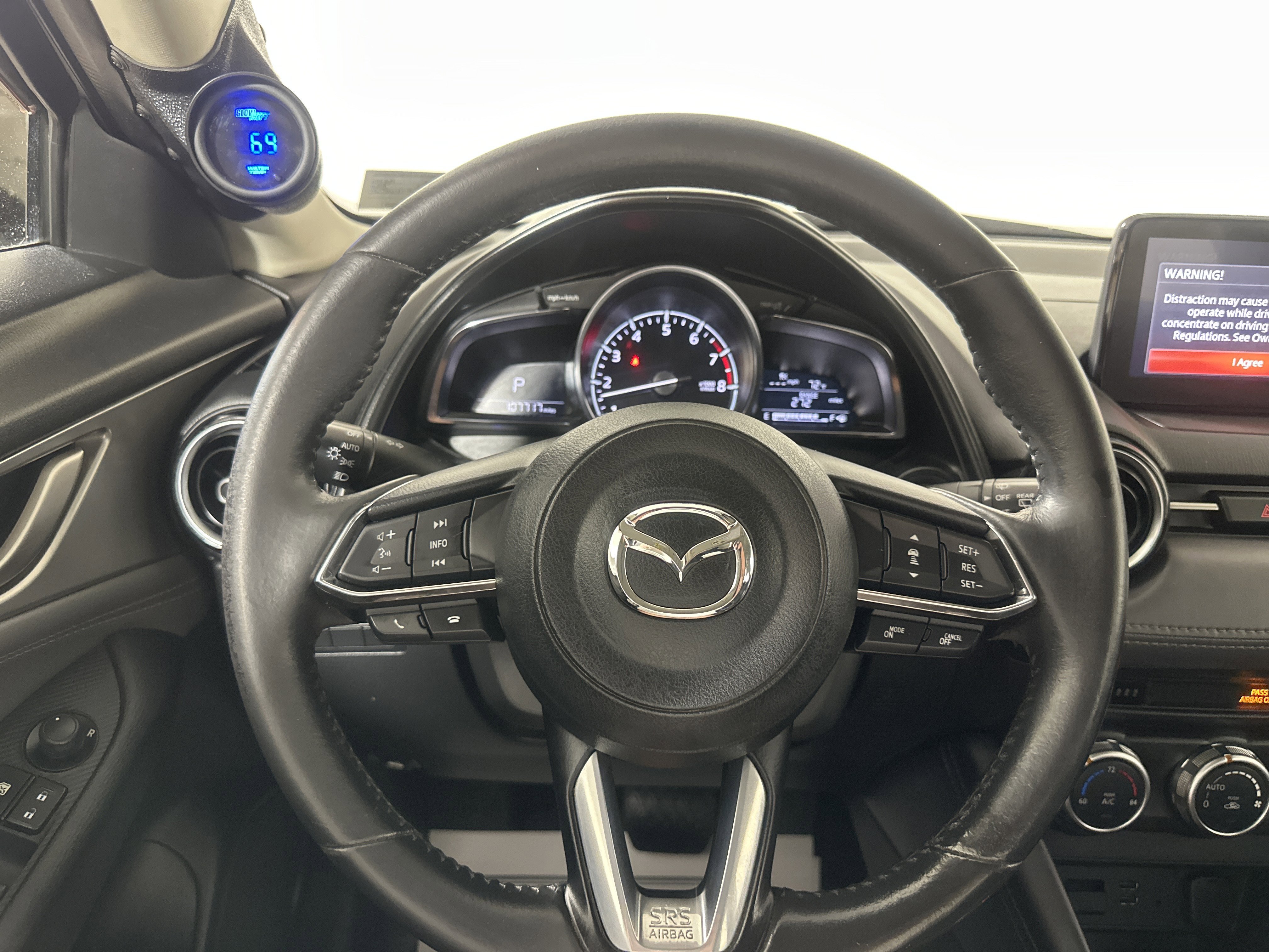 Used 2019 Ceramic Metallic Mazda Touring image 12
