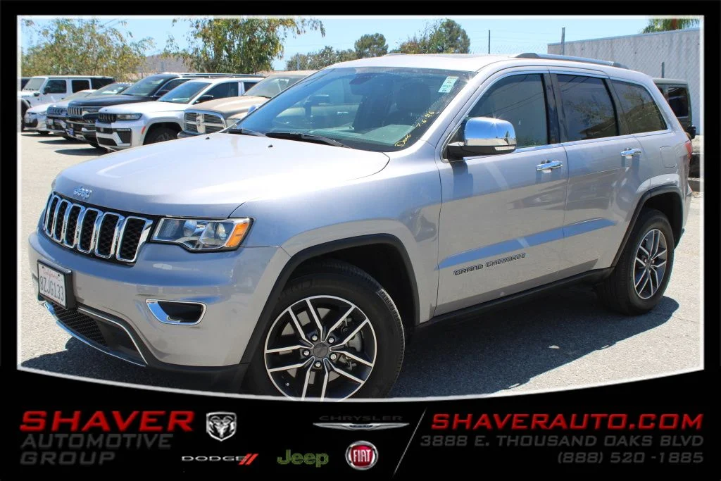 Used 2021 Silver Jeep Limited image 1