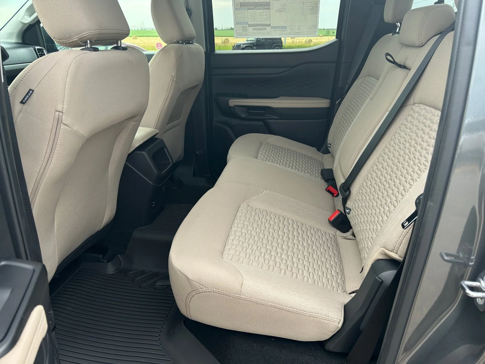 New 2026 Carbonized Grey Metallic Ford XLT image 18