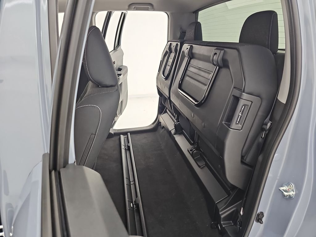 2025 Honda Ridgeline Sport - Photo 19