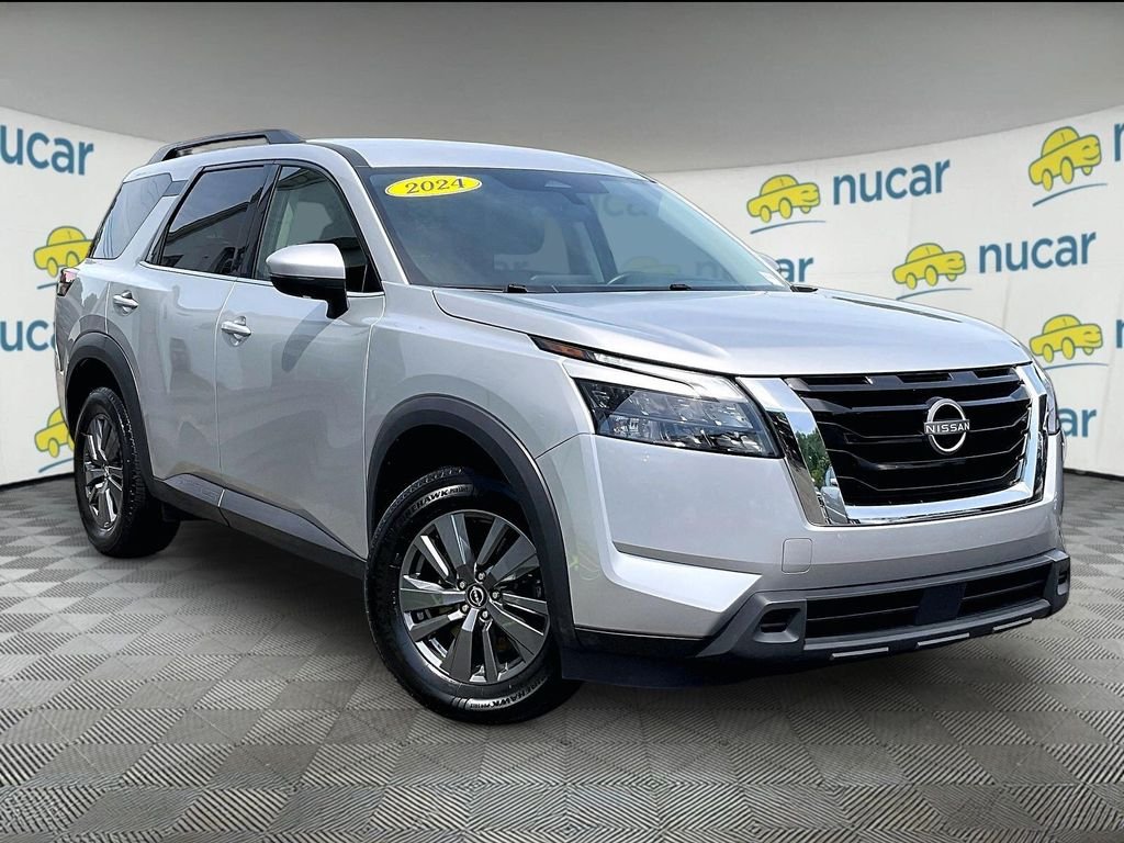 Used 2024 Silver Nissan SV image 1