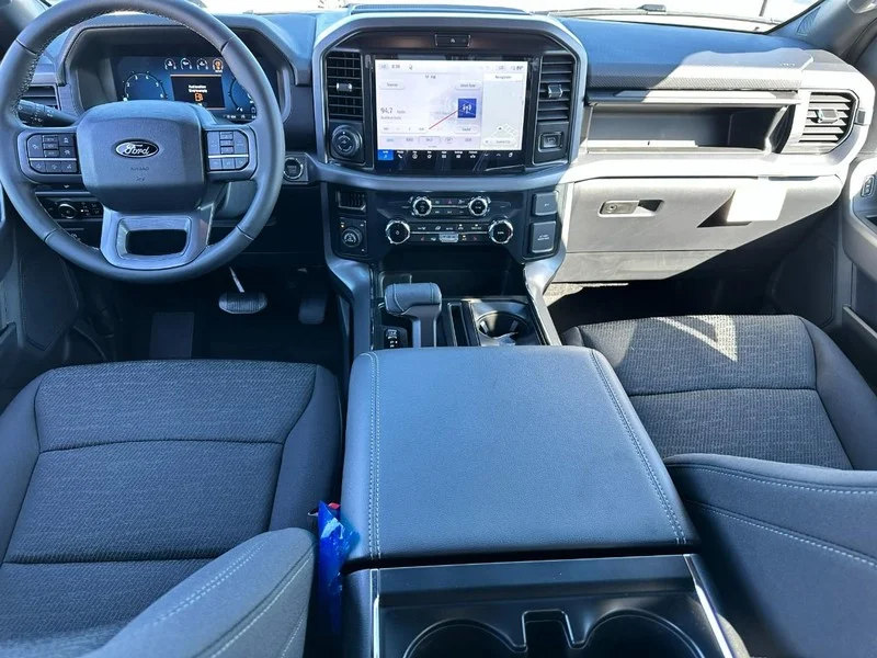 New 2026 Oxford White Ford XLT 4WD SuperCrew 5.5