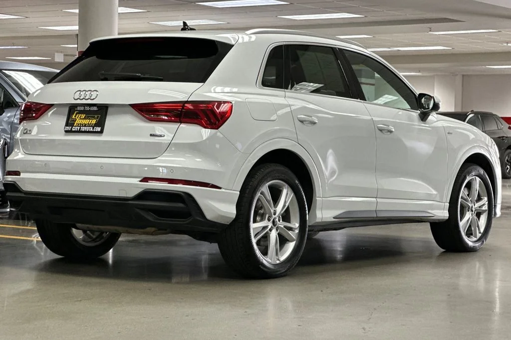 Used 2024 White Audi Premium Plus image 4