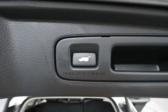 Used 2025 Gray Honda EX-L image 40