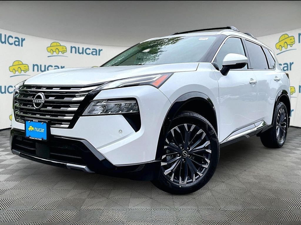 2026 Nissan Rogue Platinum - Photo 2