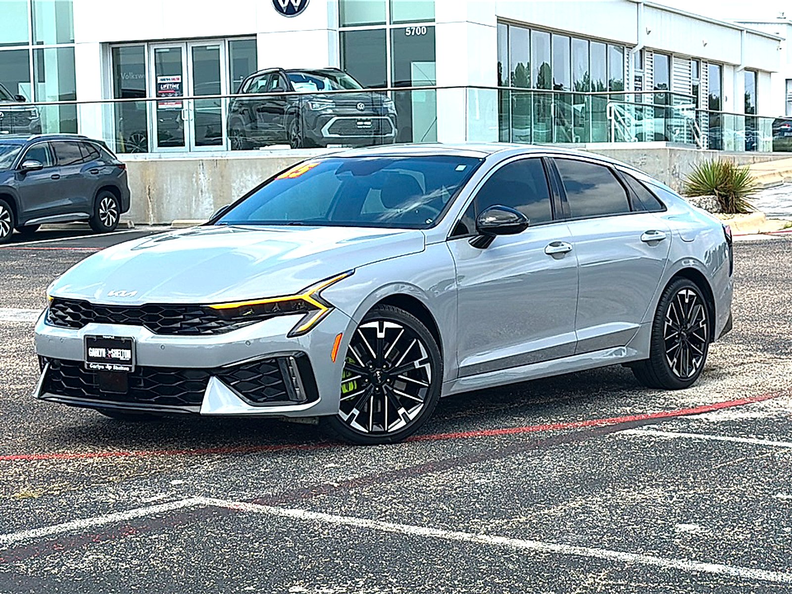 Used 2025 Wolf Gray Kia GT image 2