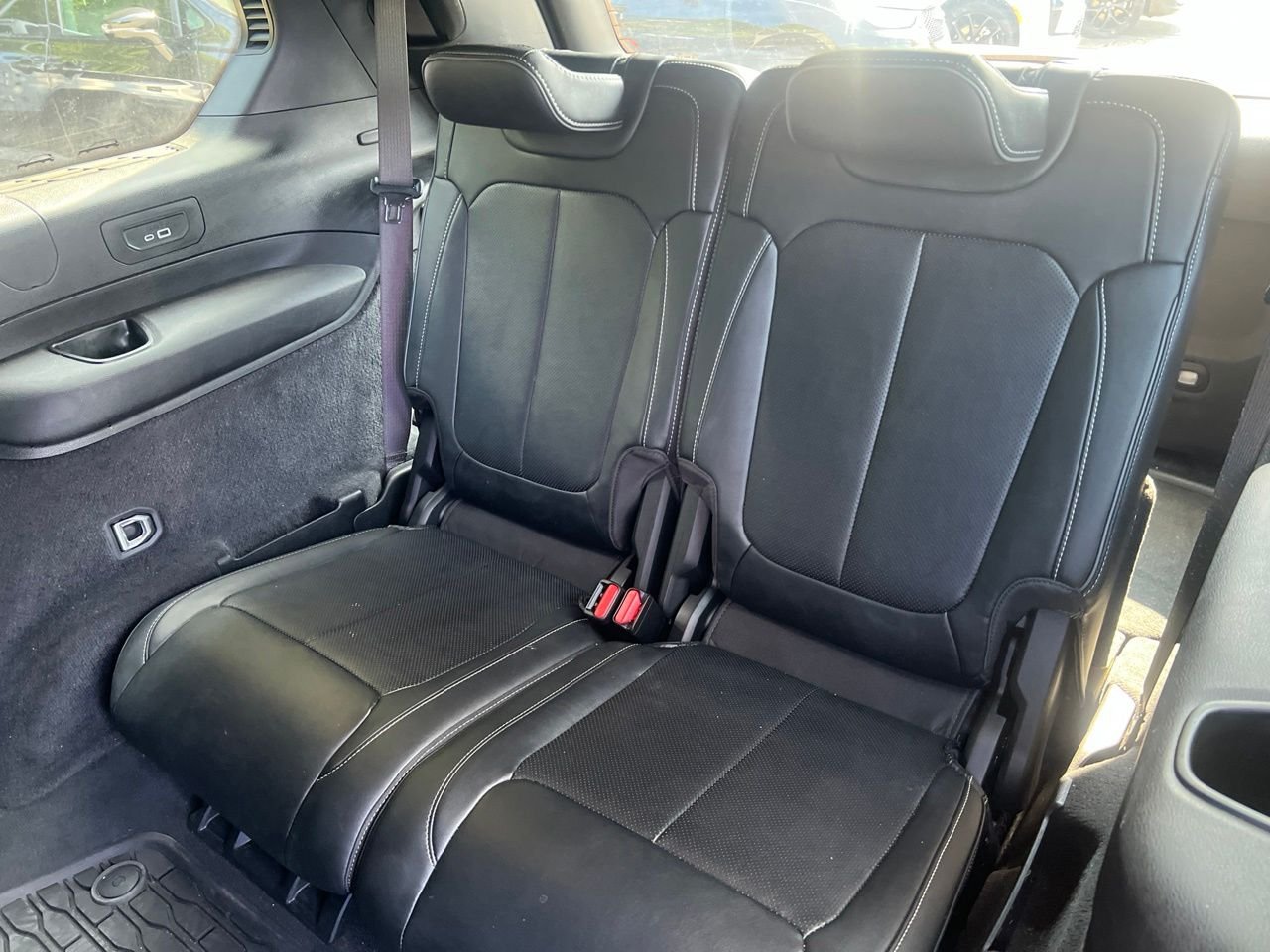 Used 2023 Black Jeep Overland image 25