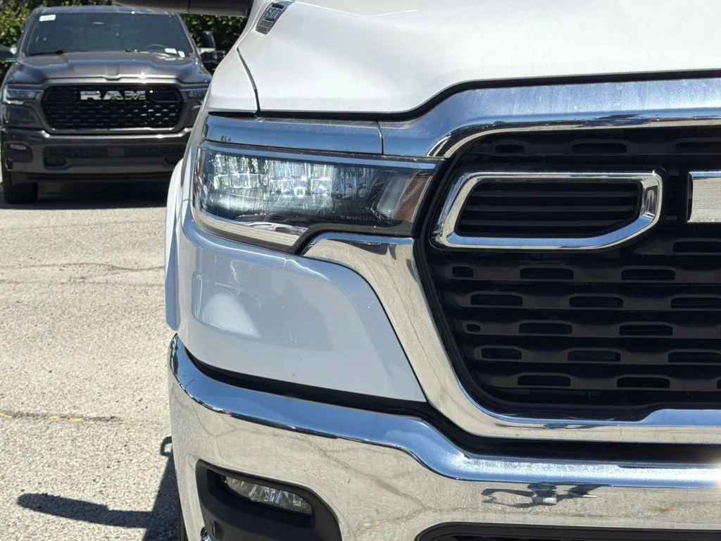 New 2026 Bright White Clear-Coat Exterior Paint RAM Big Horn/Lone Star image 13