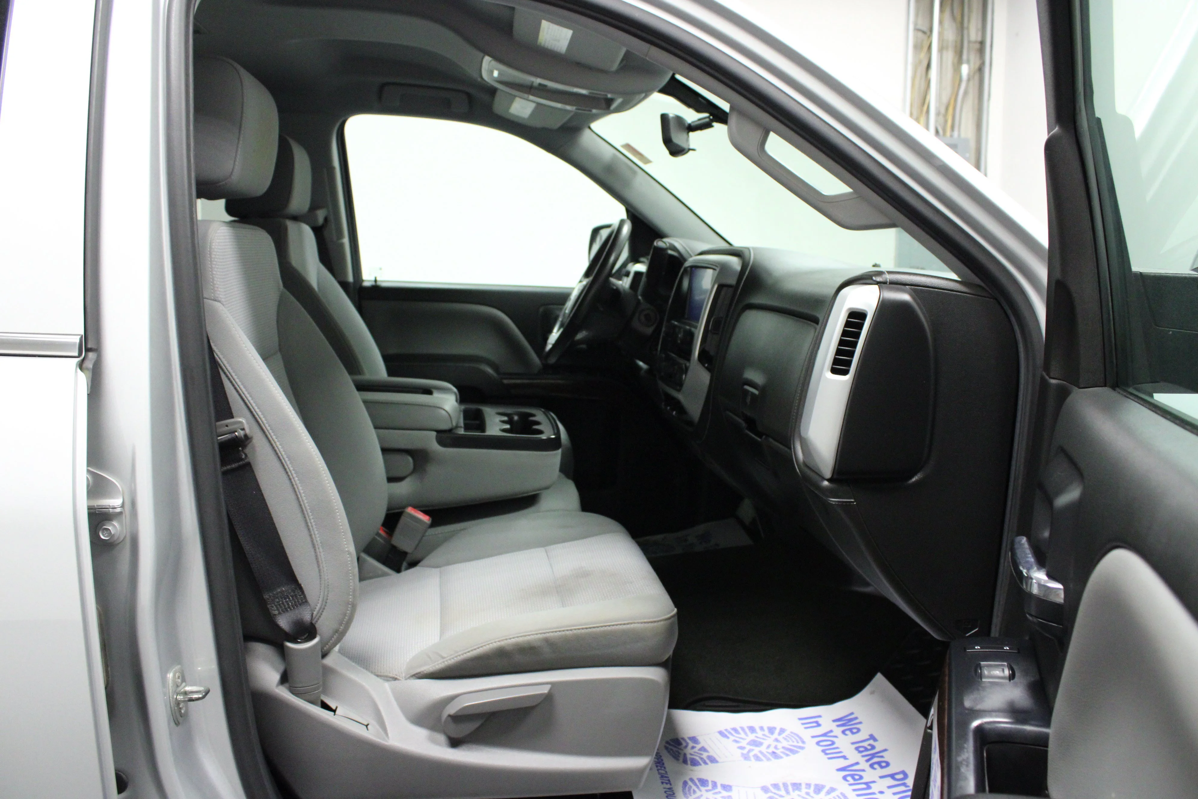 Used 2018 QUICKSILVER METALLIC GMC SLE image 16