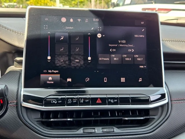 Used 2024 Black Jeep Trailhawk image 18