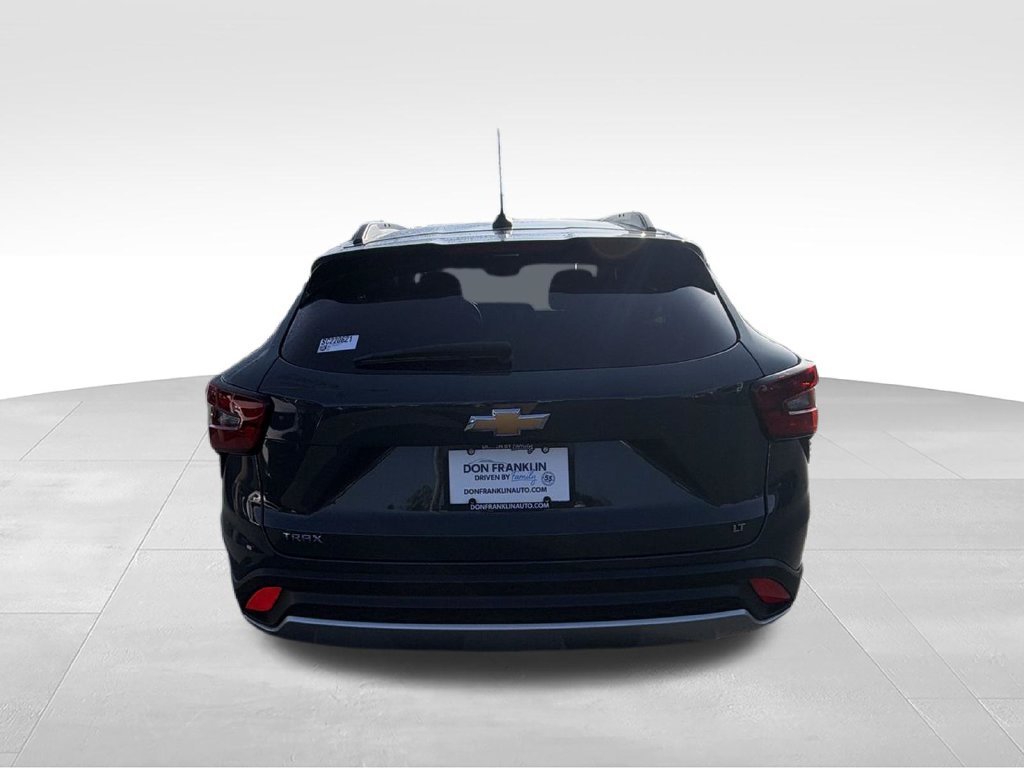Used 2025 Gray Chevrolet LT image 13