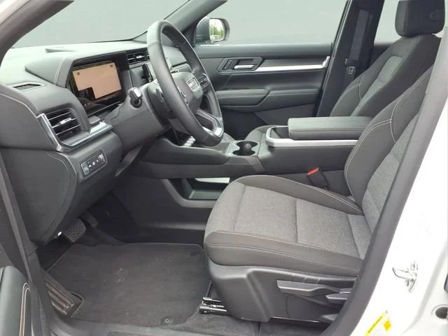 Used 2026 Summit White GMC Elevation image 17