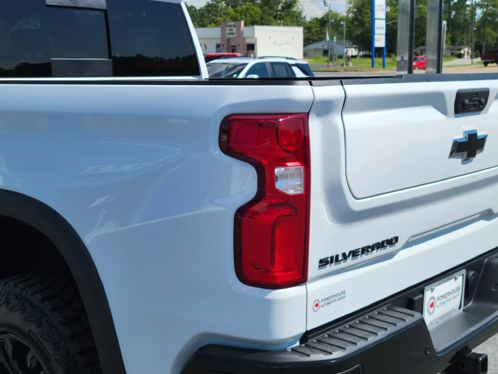 New 2026 Summit White Chevrolet ZR2 image 12