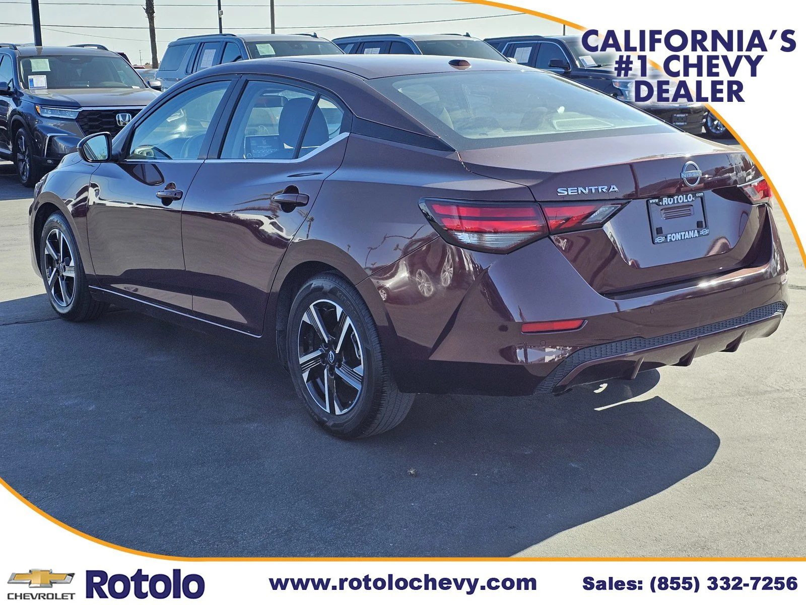 Used 2025 Rosewood Metallic Nissan SV image 5