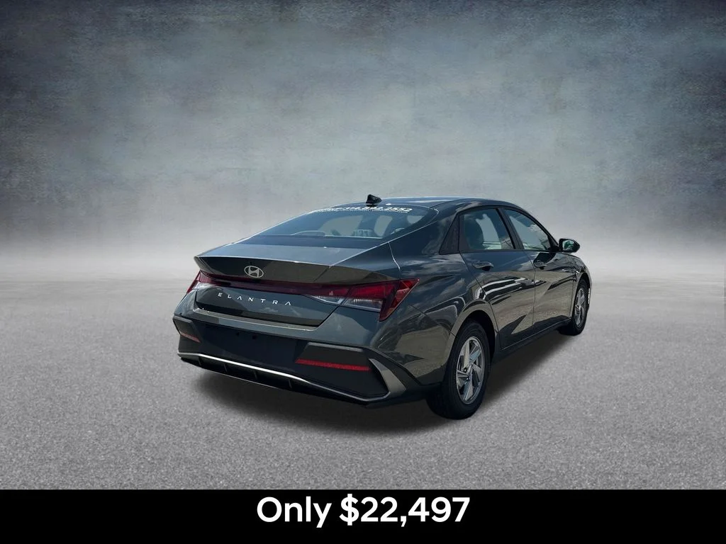 Used 2026 Amazon Gray Hyundai SE image 4