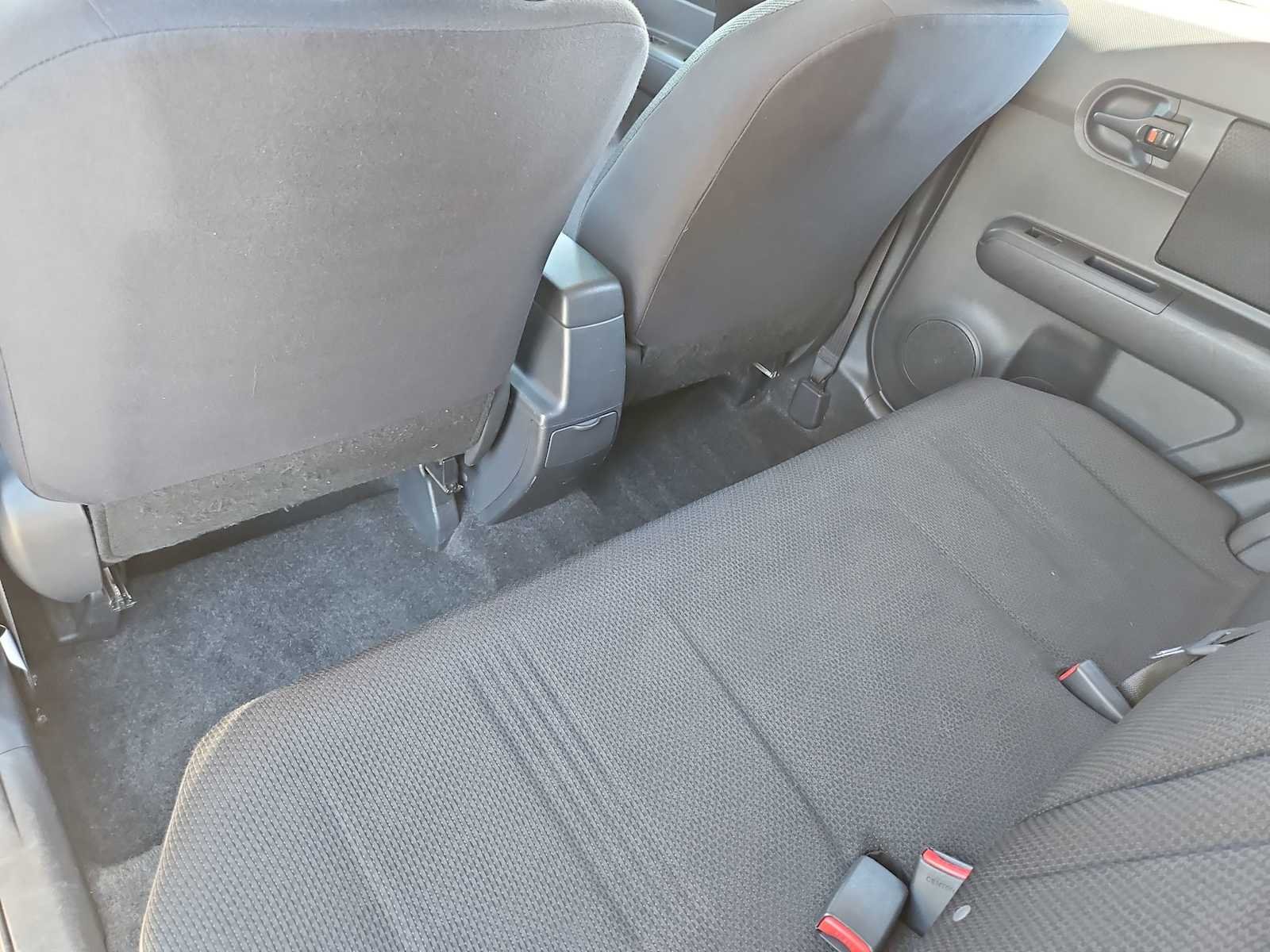 Used 2008 Blackberry Crush Metallic Scion  image 18
