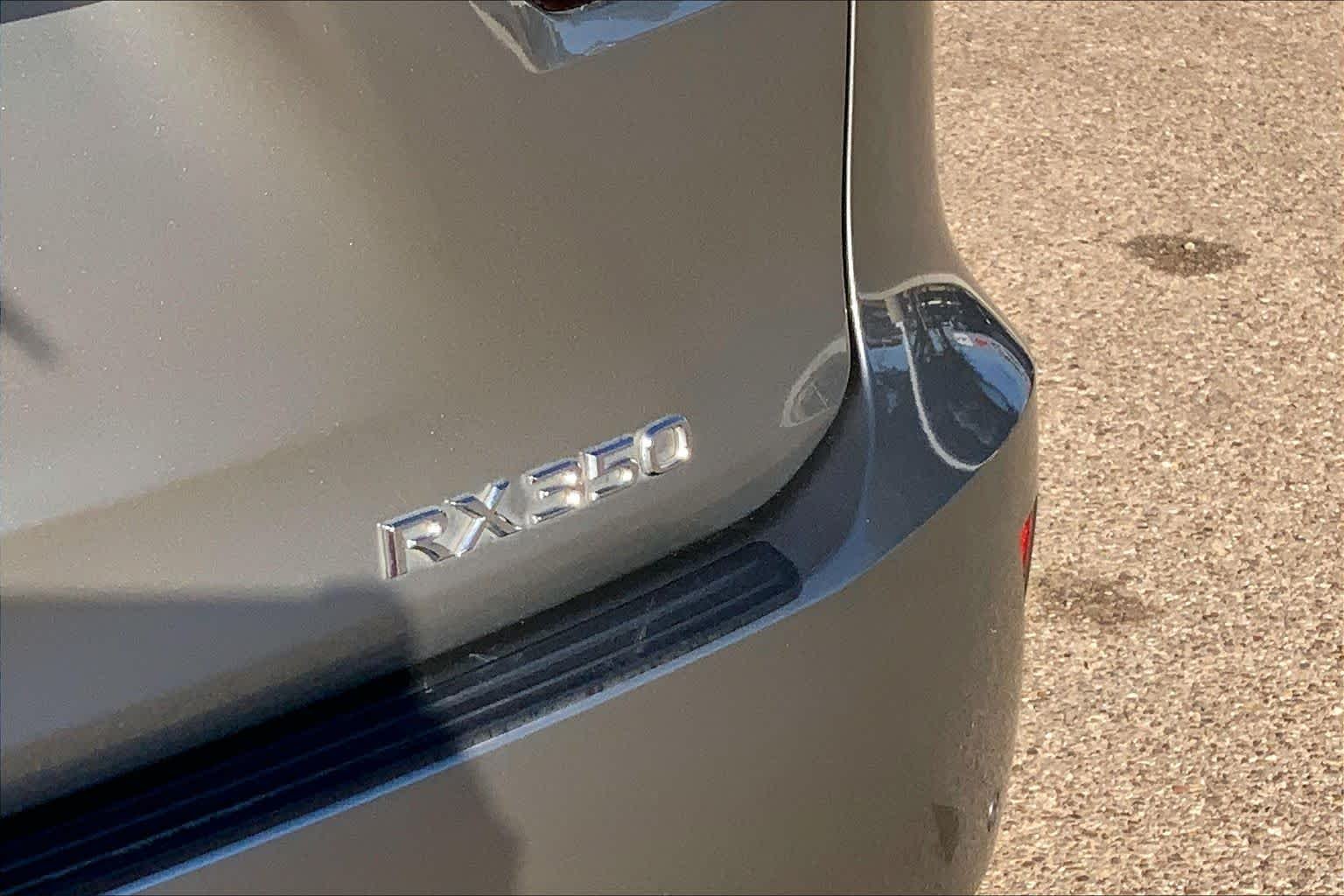 Certified Used 2018 Atomic Silver Lexus  image 10