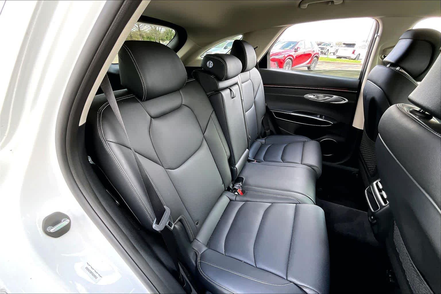 2026 GENESIS GV70 Standard - Photo 20