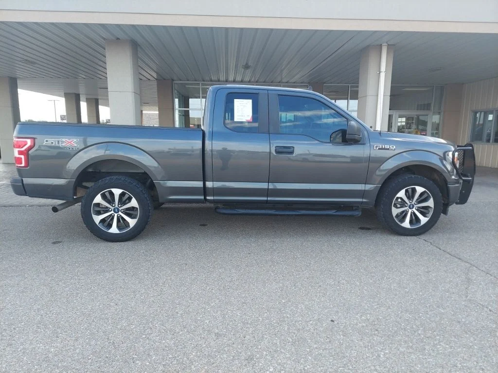Used 2020 Gray Ford XL image 8