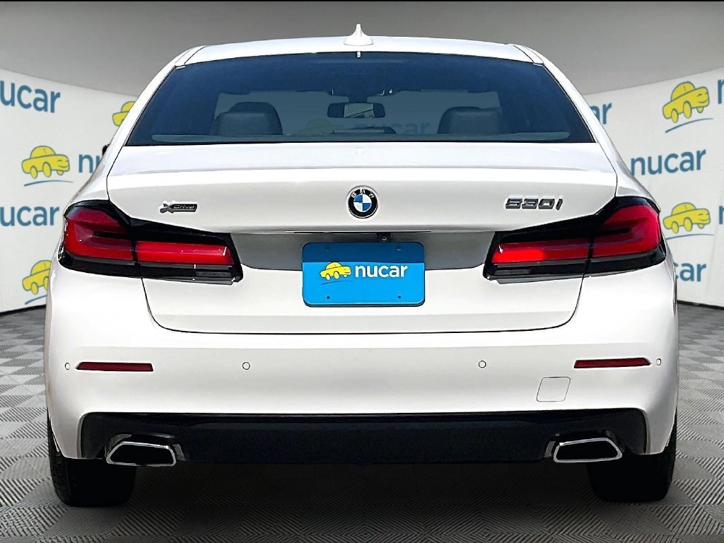 Used 2023 Alpine White BMW 530i xDrive image 5