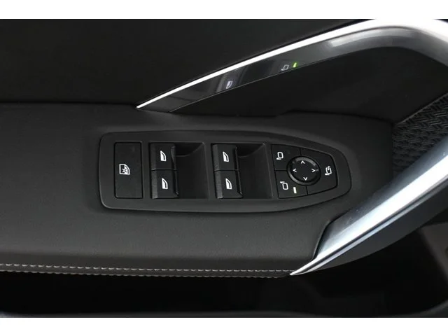 New 2026 Cape York Green Metallic BMW xDrive28i image 28