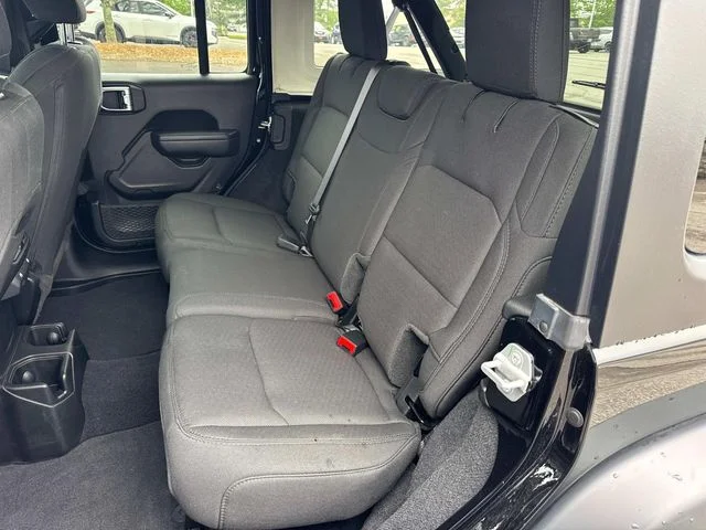 Used 2023 Black Jeep Sport S image 16