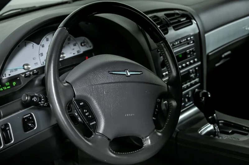 2002 Ford Thunderbird Deluxe - Photo 19