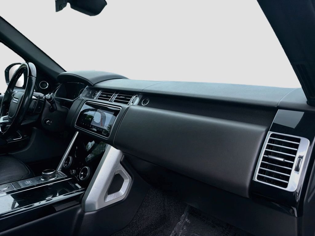 Used 2020 Black Land Rover HSE image 33