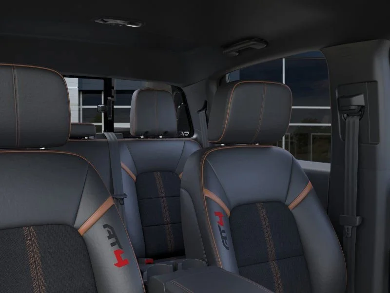 2025 GMC Canyon AT4 - Photo 24