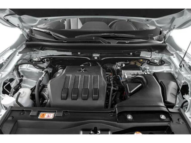 Used 2022  Mitsubishi ES image 12
