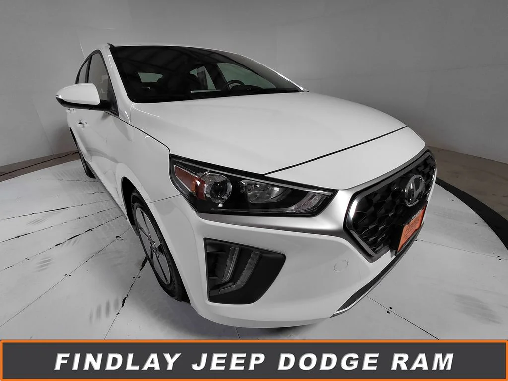 2022 Hyundai Ioniq SE